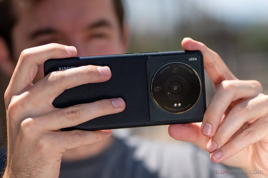 Xiaomi 12S Ultra pictures, official photos
