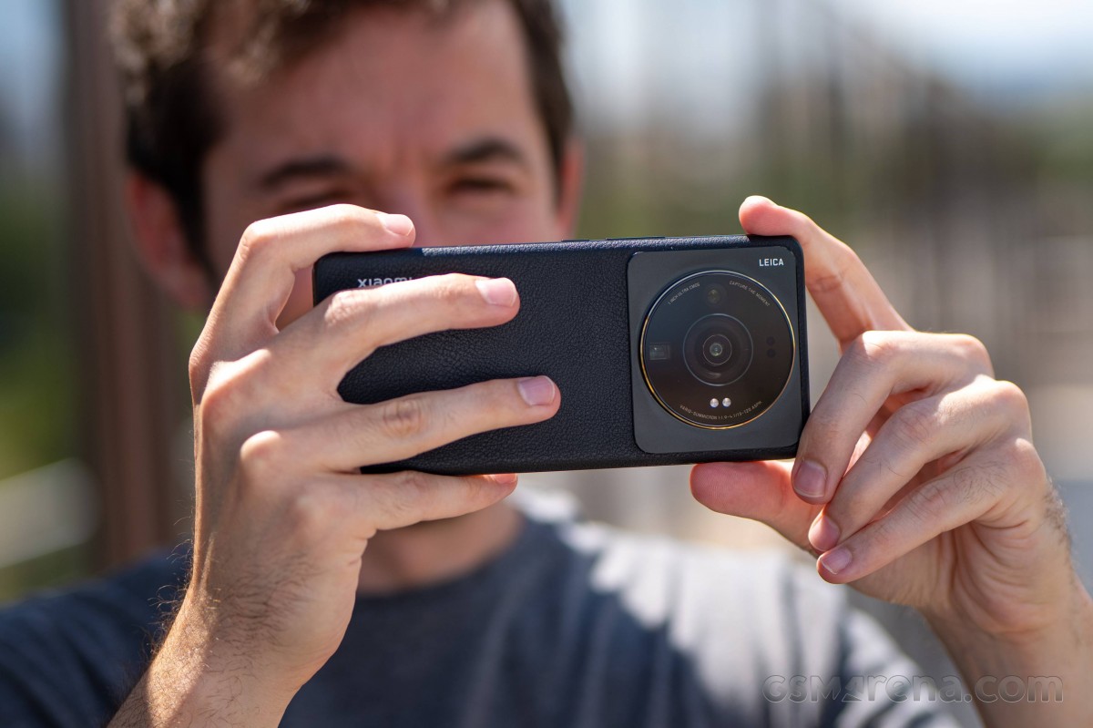 Xiaomi 12S Ultra Review Overhyped Or Really The Best?