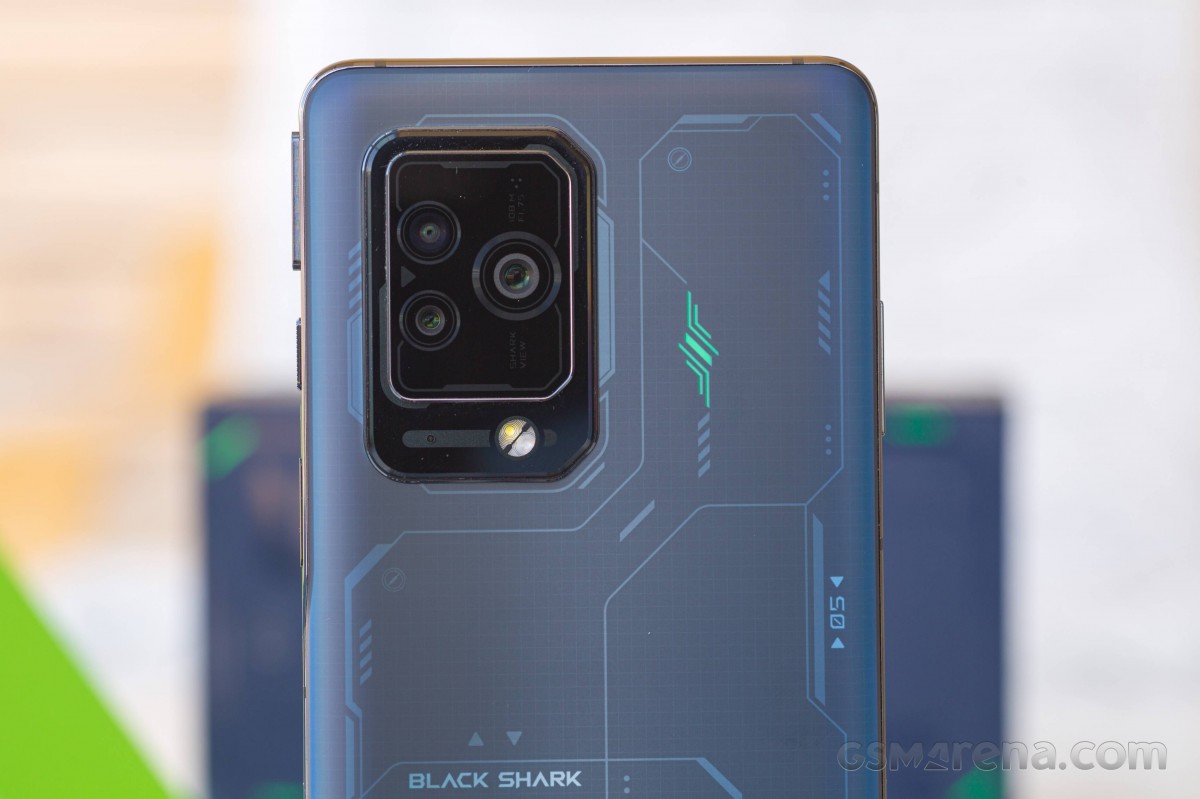 Black Shark 5 Pro review: Design, build quality, controls and connectivity