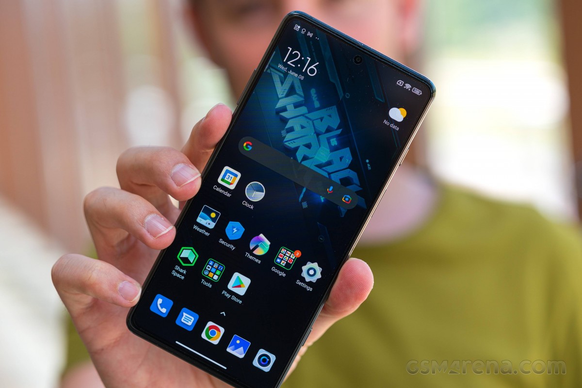 Xiaomi Black Shark Smartphone Review -  Reviews