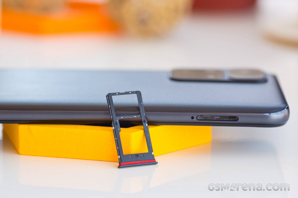 Xiaomi Redmi Note 11S 5G review: Design, build quality, handling