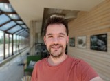 Selfie samples, Portrait mode - f/2.5, ISO 50, 1/137s - Xiaomi Redmi Note 11S 5G review