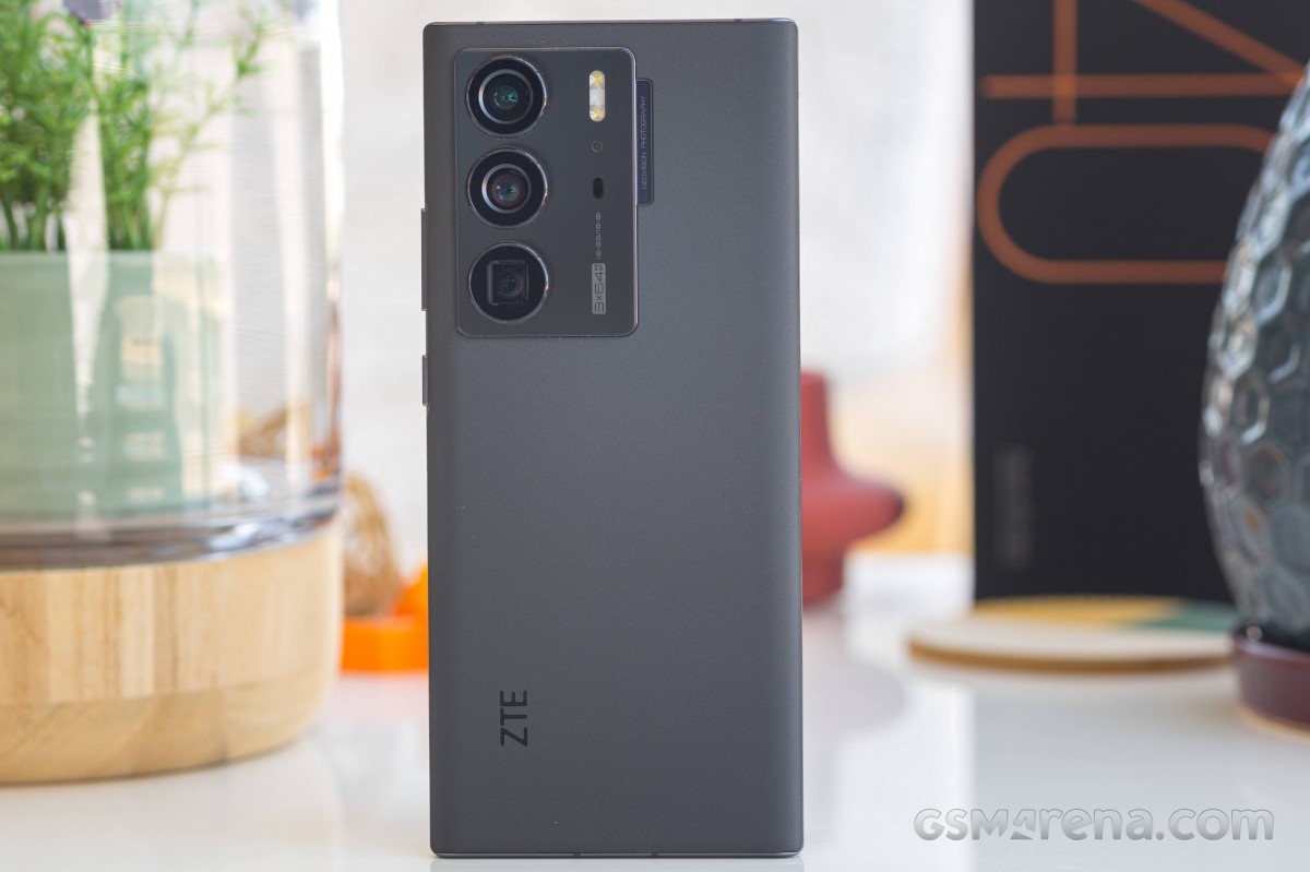 ZTE Axon 40 Ultra in for review - GSMArena.com news