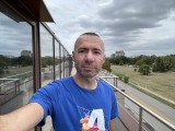 Selfies, 12MP - f/1.9, ISO 25, 1/702s - Apple iPhone 15 Pro Max review