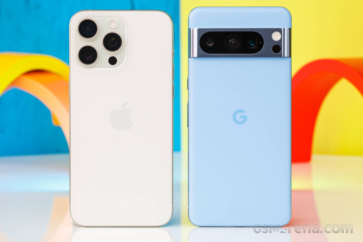 Pixel 8 Pro (right) next to iPhone 15 Pro Max