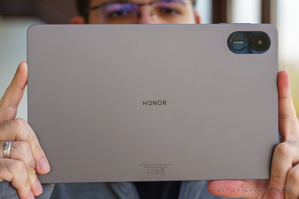Honor Pad X9 review -  tests