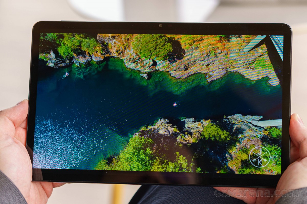 We Test the Honor Pad X9: A Tablet with Stunning Display and