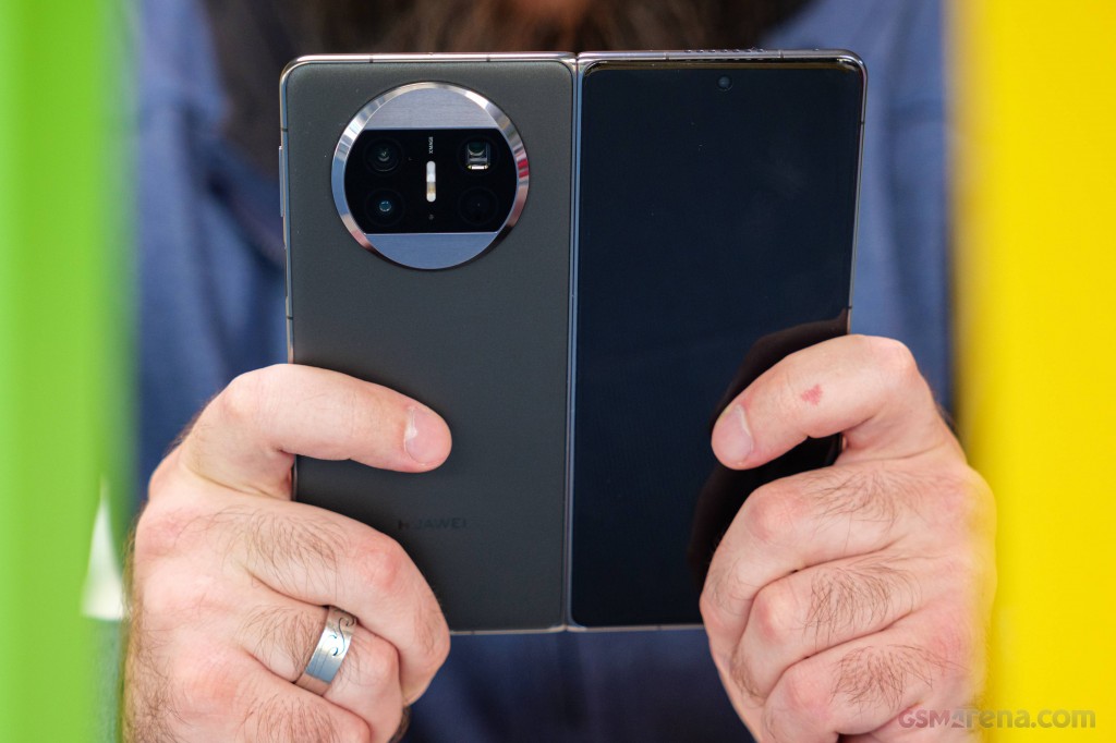Huawei Mate X3