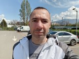 Selfies, 1x - f/2.4, ISO 50, 1/2008s - Huawei P60 Pro review