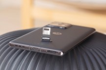 SIM tray - Motorola Edge 40 Pro review