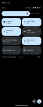 Home screen, recent apps, notification shade, settings menu - Motorola Razr 40 review