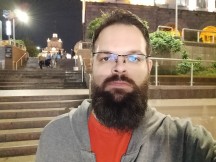 OnePlus Nord N30 5G: 16MP selfie camera low-light samples - f/2.4, ISO 2800, 1/13s - OnePlus Nord N30 5G review