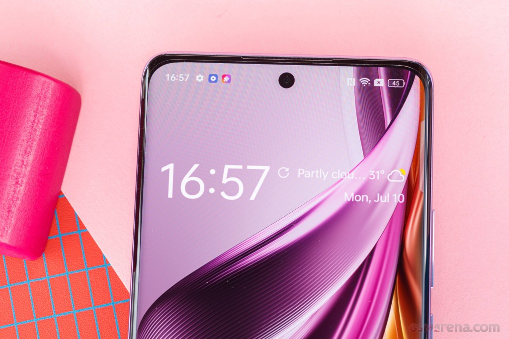 Oppo Reno10 Pro pictures, official photos