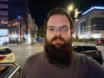 Oppo Reno10: 32MP low-light selfie samples - f/2.4, ISO 11603, 1/8s - Oppo Reno10 review