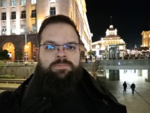 Poco C65: 8MP selfie camera low-light samples - f/2.0, ISO 2567, 1/14s - Xiaomi Poco C65 review