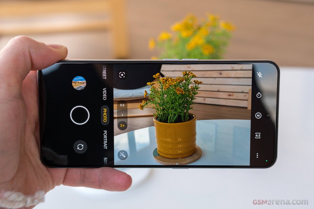 Realme GT3 pictures, official photos