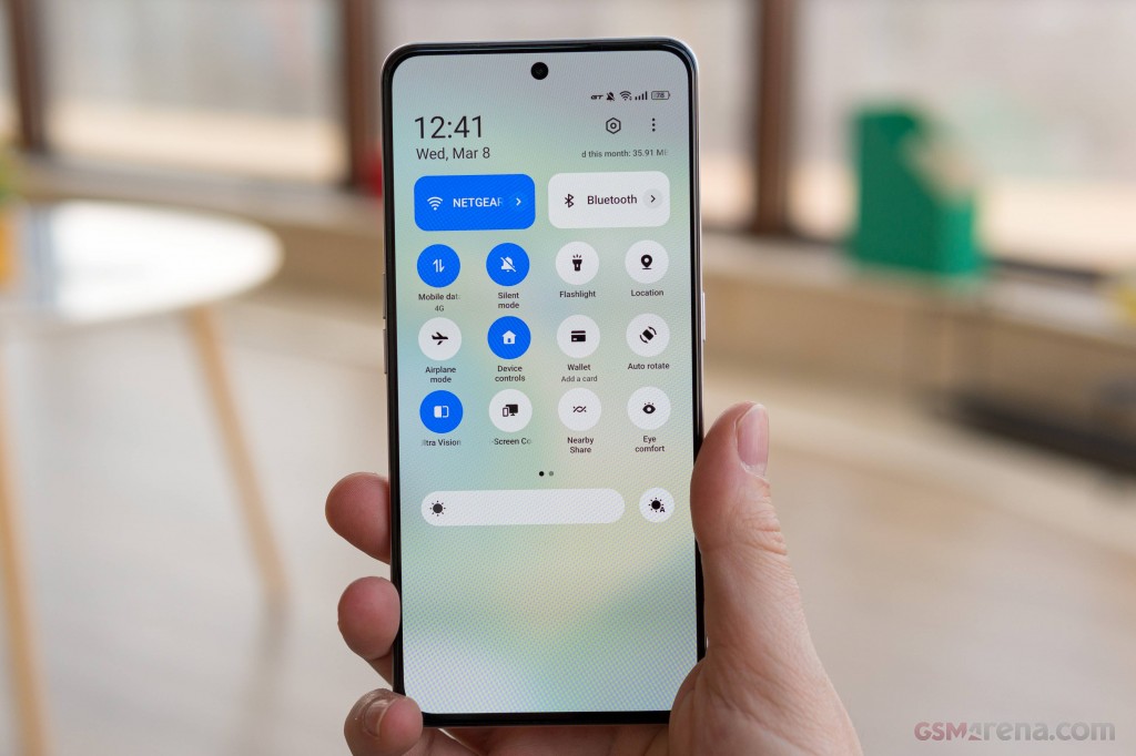 Realme GT3 pictures, official photos