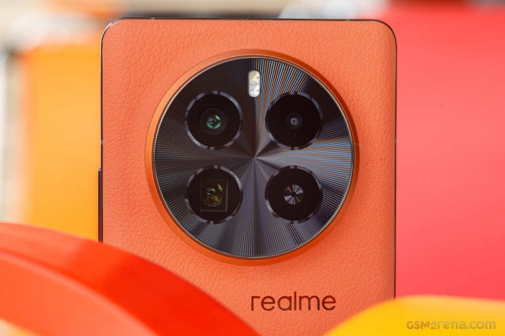 Realme GT5 Pro pictures, official photos