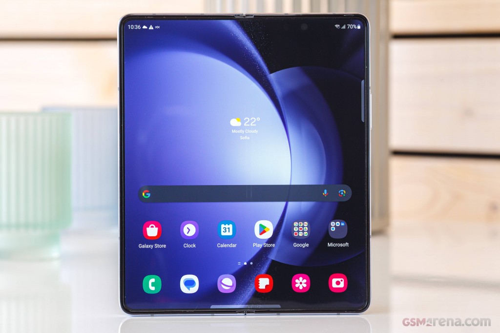 Samsung Galaxy Z Fold5 pictures, official photos