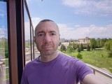 Selfies, 12MP - f/2.0, ISO 64, 1/500s - Sony Xperia 1 V review