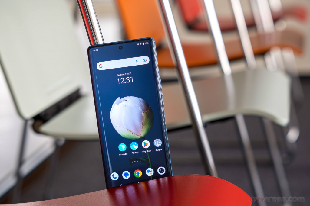 vivo V27 Pro pictures, official photos