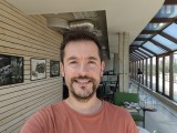 Selfie samples, 1x - f/2.0, ISO 86, 1/100s - Vivo V29 review