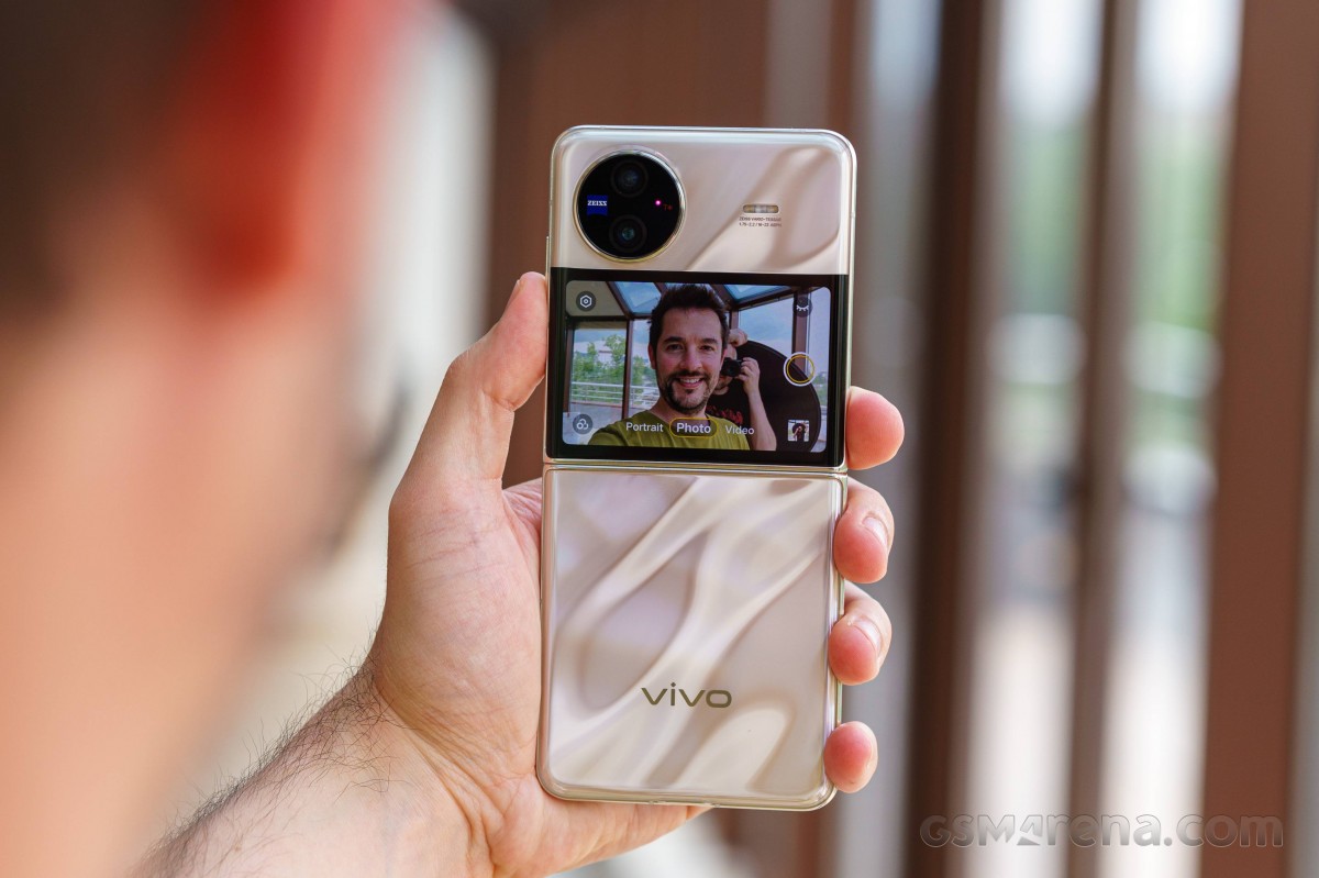 vivo X Flip review: Camera quality