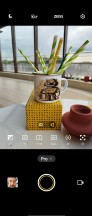 Camera UI, main display - vivo X Flip review