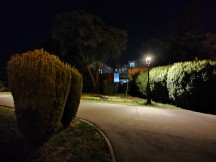 Nighttime samples from the ultrawide - f/2.2, ISO 12800, 1/11s - Xiaomi 13 Pro long-term review