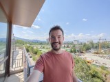 Selfie samples, ultrawide camera - f/2.2, ISO 50, 1/99s - Xiaomi Mix Fold 3 review