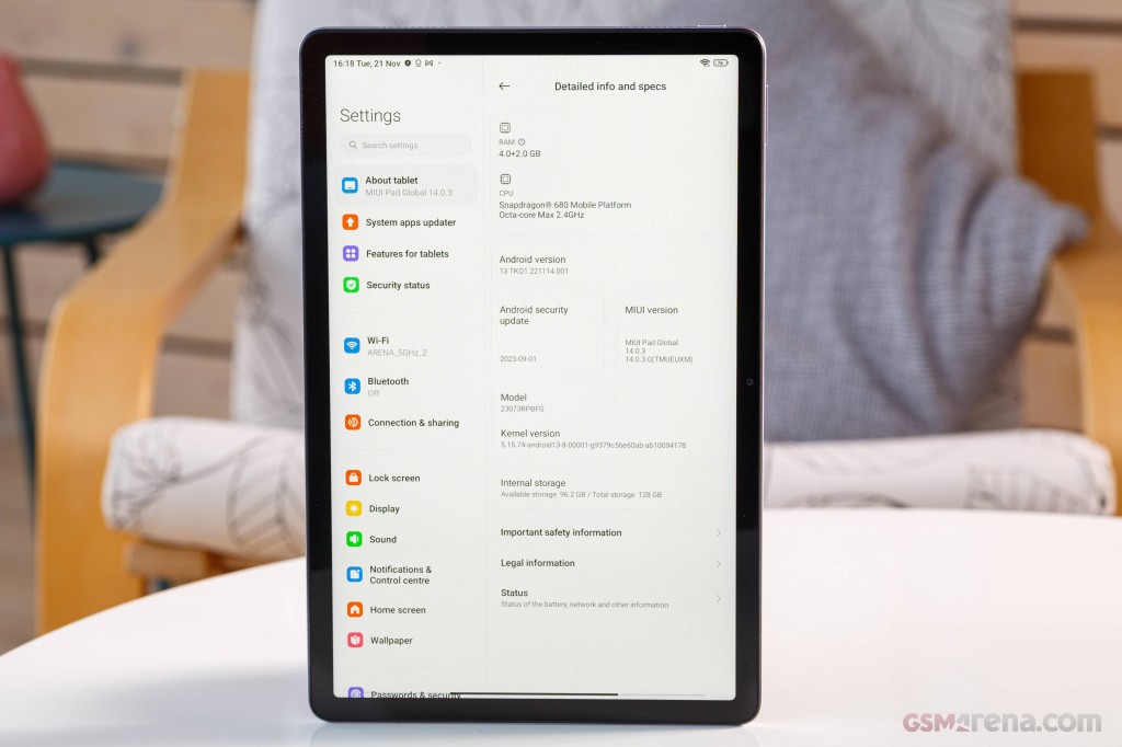 Xiaomi Redmi Pad SE 8.7" - Tablette 4Go/64Go, Processeur Helio G85, Batterie 6650 MAh, WiFi, Noir