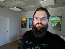 ROG Phone 9 Pro: 8MP selfie camera samples - f/2.0, ISO 60, 1/50s - Asus ROG Phone 9/9 Pro review