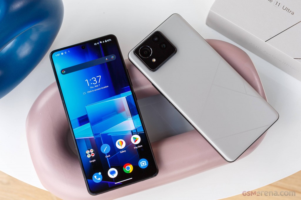 Asus Zenfone 11 Ultra Pictures Official Photos