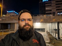 Google Pixel 9 Pro: 10MP selfie camera low-light samples - f/2.2, ISO 292, 1/14s - Google Pixel 9 Pro review