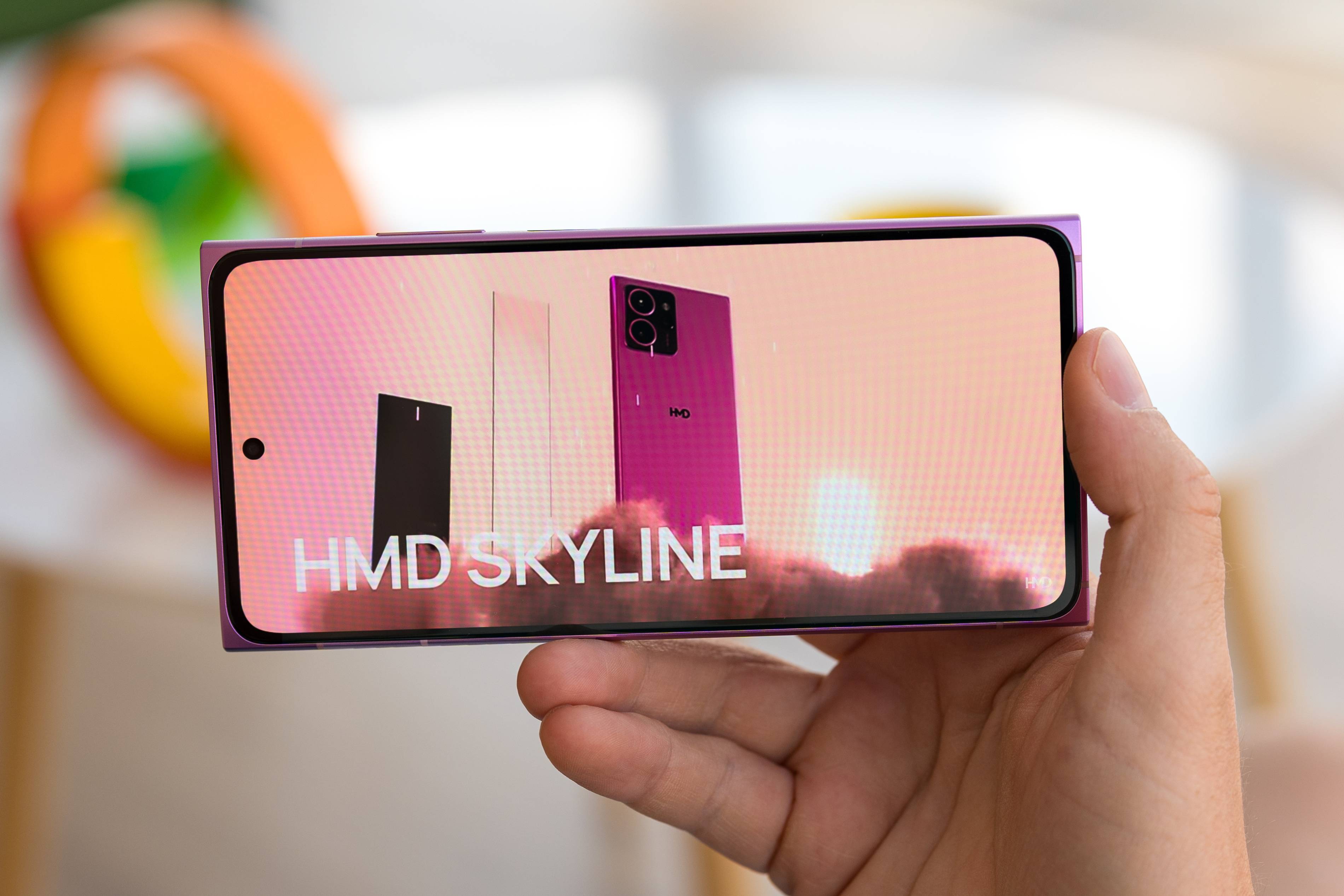 Обзор HMD Skyline