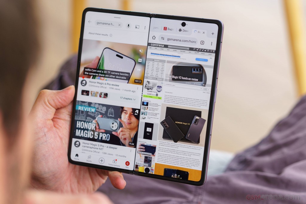 Honor Magic V2