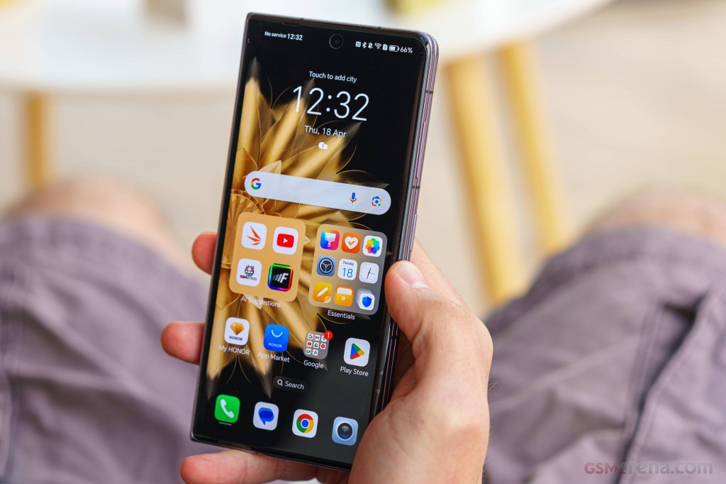 Honor Magic V2
