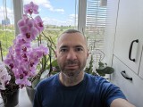 Selfies: 0.8x - f/2.4, ISO 64, 1/100s - Huawei Pura 70 Ultra Hands-on review