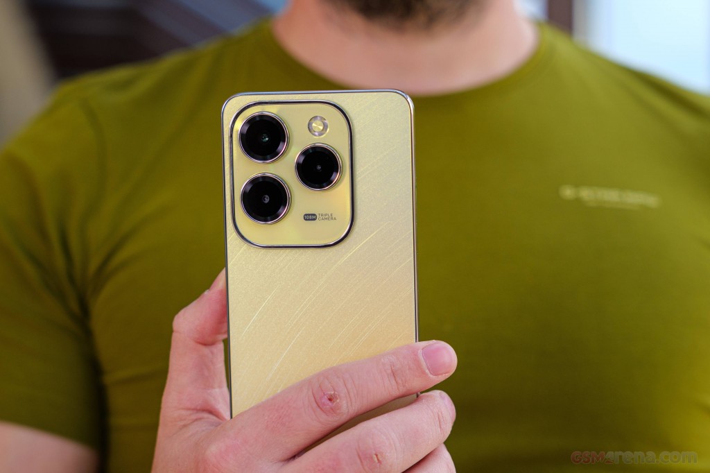 Infinix Hot 40 Pro Pictures Official Photos 