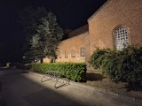 Low-light samples, ultrawide camera (0.5x) - f/2.2, ISO 5712, 1/25s - Motorola Razr 50/razr 2024 review