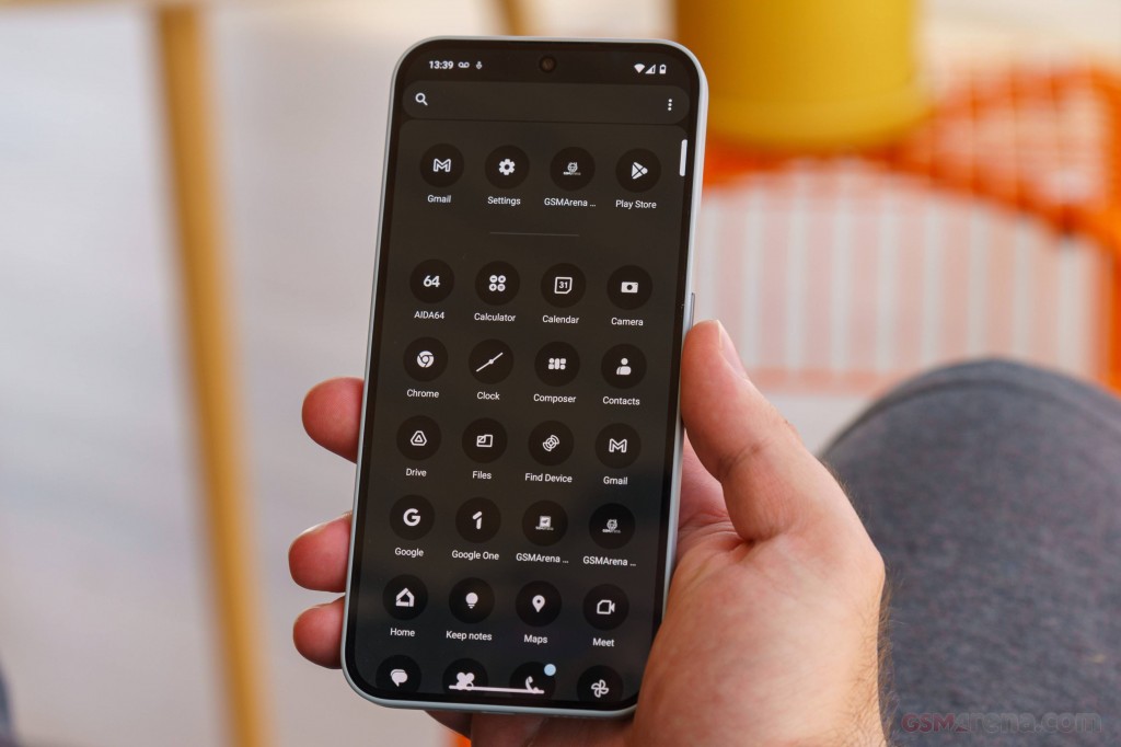 Nothing Phone (2a) Plus