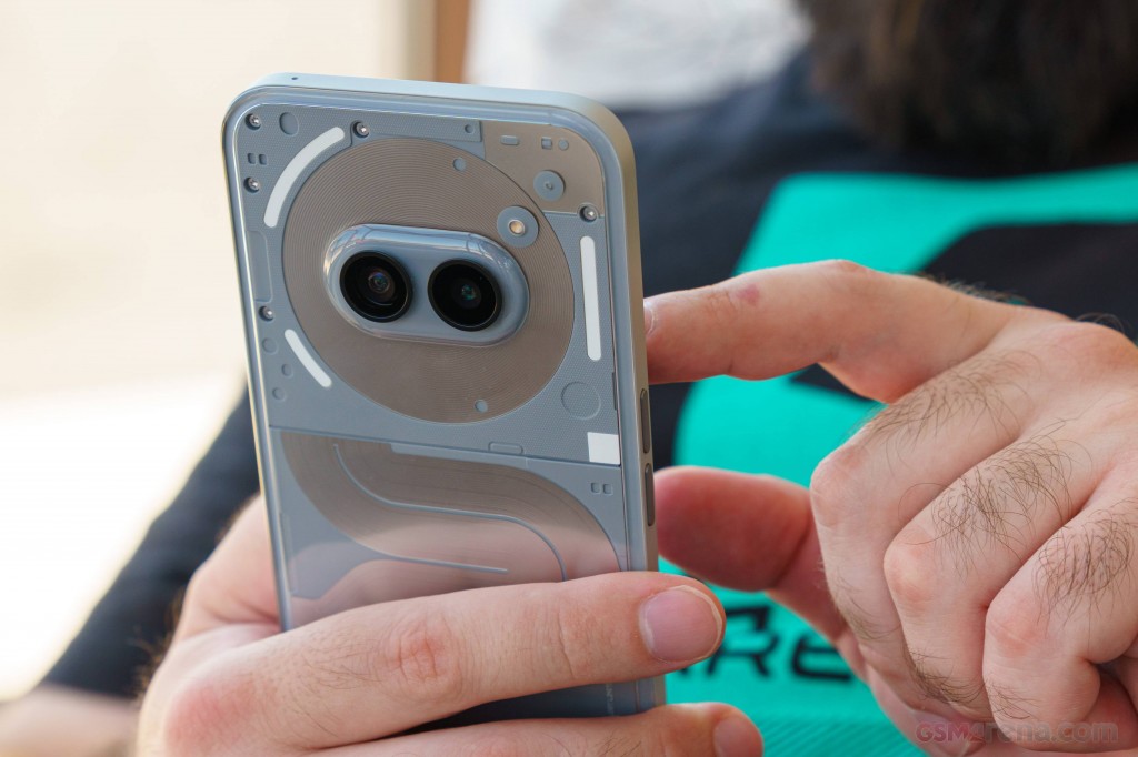 Nothing Phone (2a) Plus