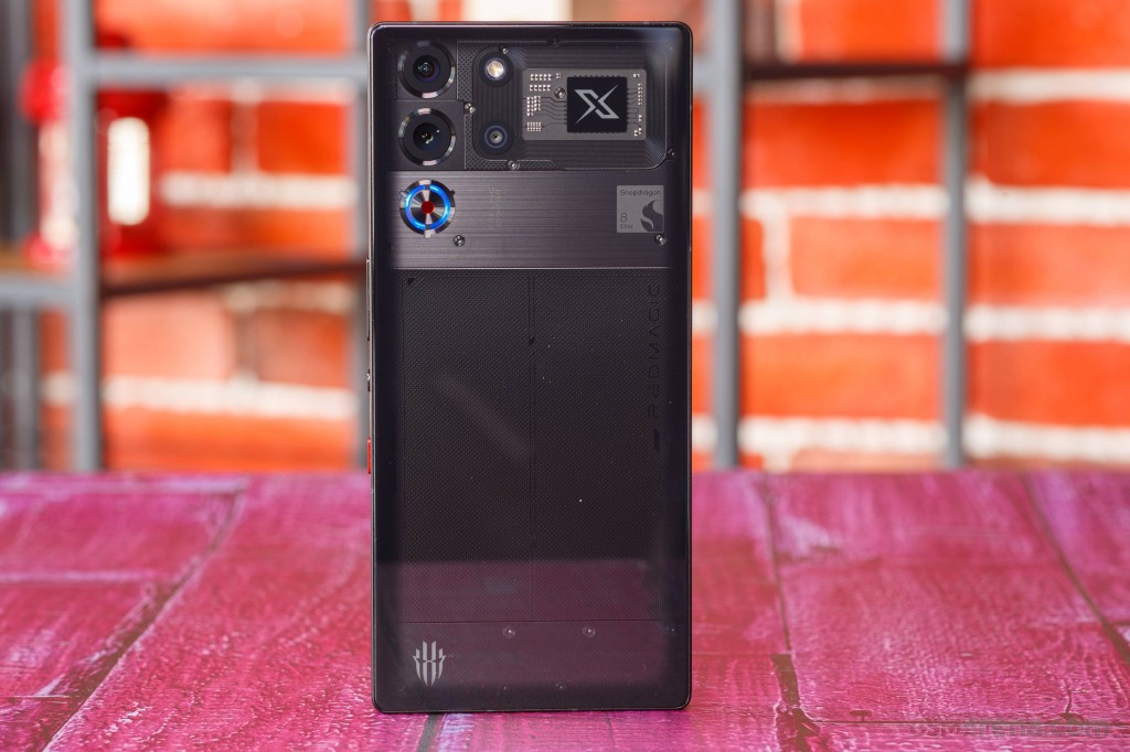 ZTE nubia RedMagic 10 Pro