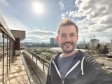 Selfie samples - f/2.4, ISO 50, 1/272s - Oppo Find X7 Ultra review
