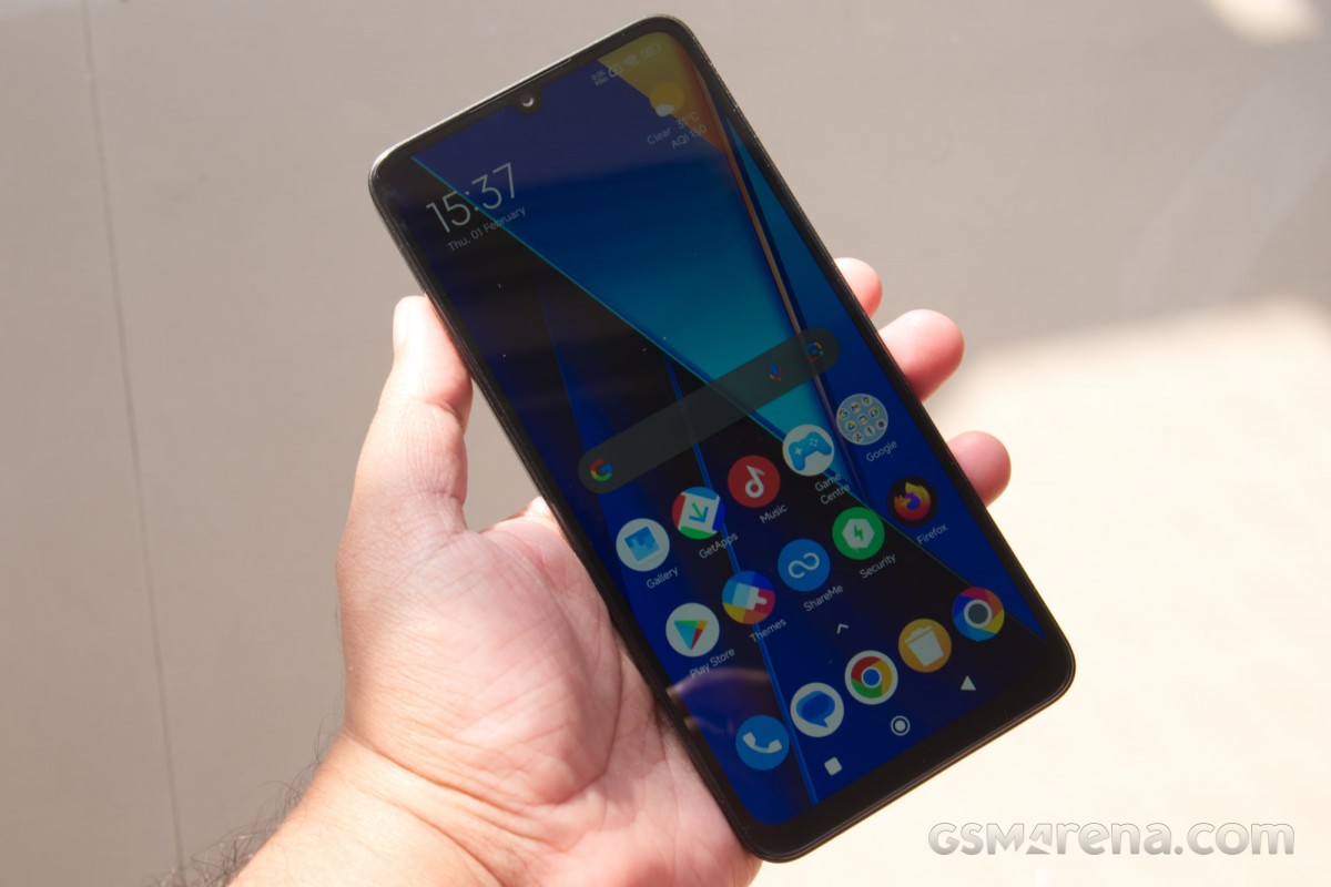 Poco M6 hands-on review