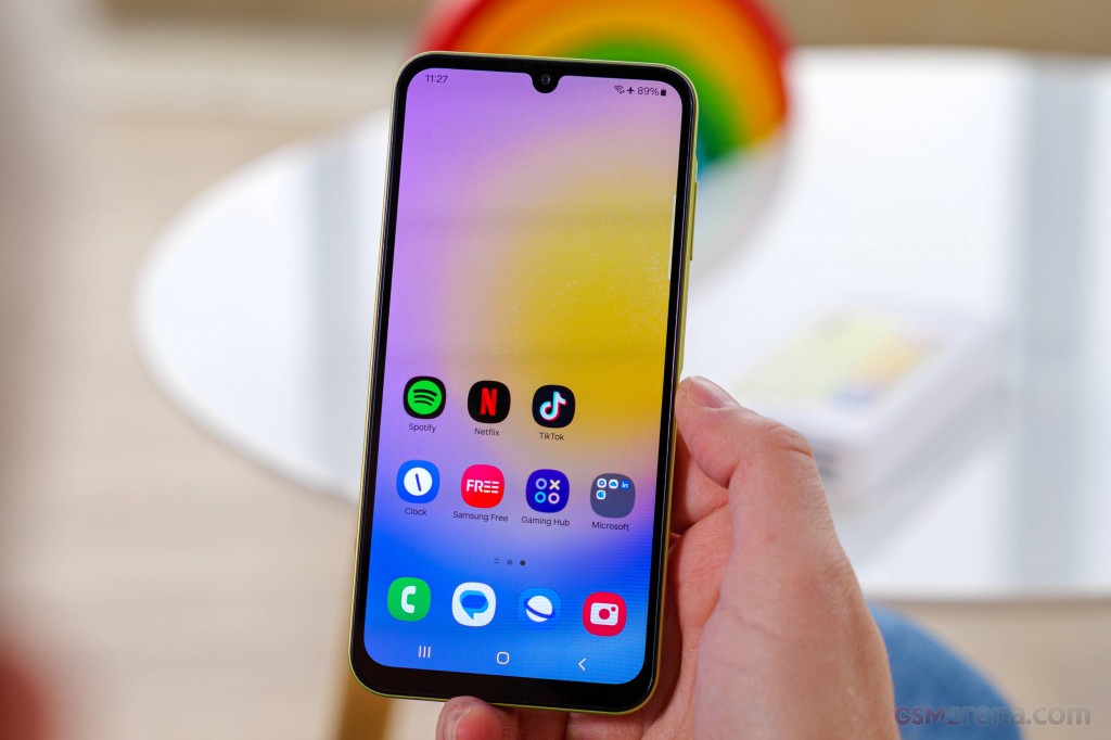 Samsung Galaxy A25 pictures, official photos