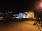 Low-light 0.6x comparison: Galaxy S23 Ultra - f/2.2, ISO 1250, 1/25s - Samsung Galaxy S24 Ultra review