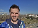 Selfie samples - f/2.2, ISO 25, 1/1742s - Samsung Galaxy S24 Ultra review
