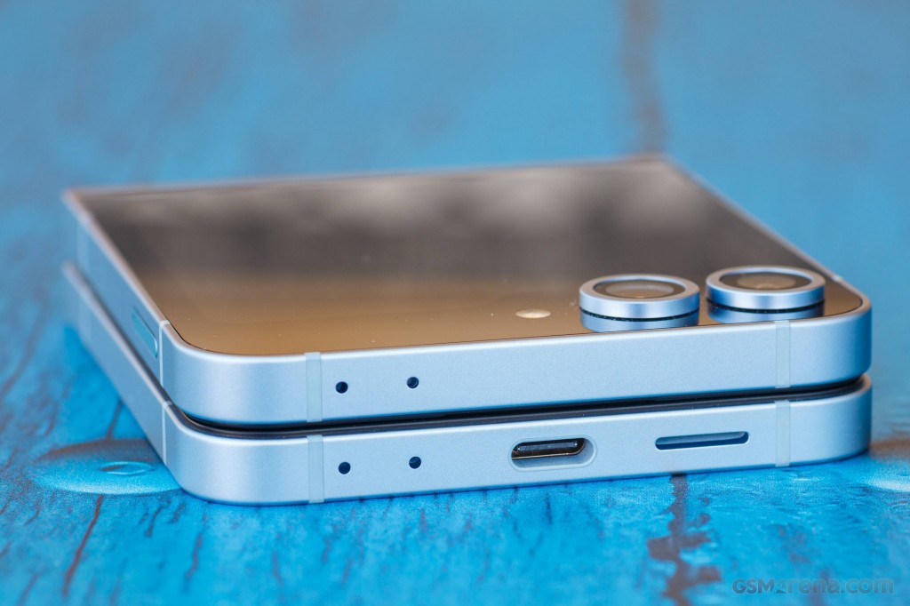Samsung Galaxy Z Flip6