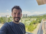 Selfie samples, cover camera - f/2.2, ISO 40, 1/225s - Samsung Galaxy Z Fold6 review